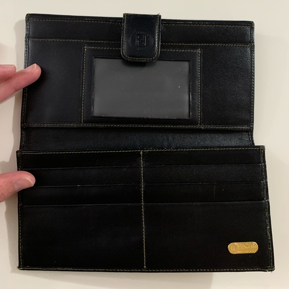 Authentic Fendi vintage long wallet - Picture 5 of 15